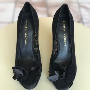 Chinese Laundry Black Lace Opened Toe